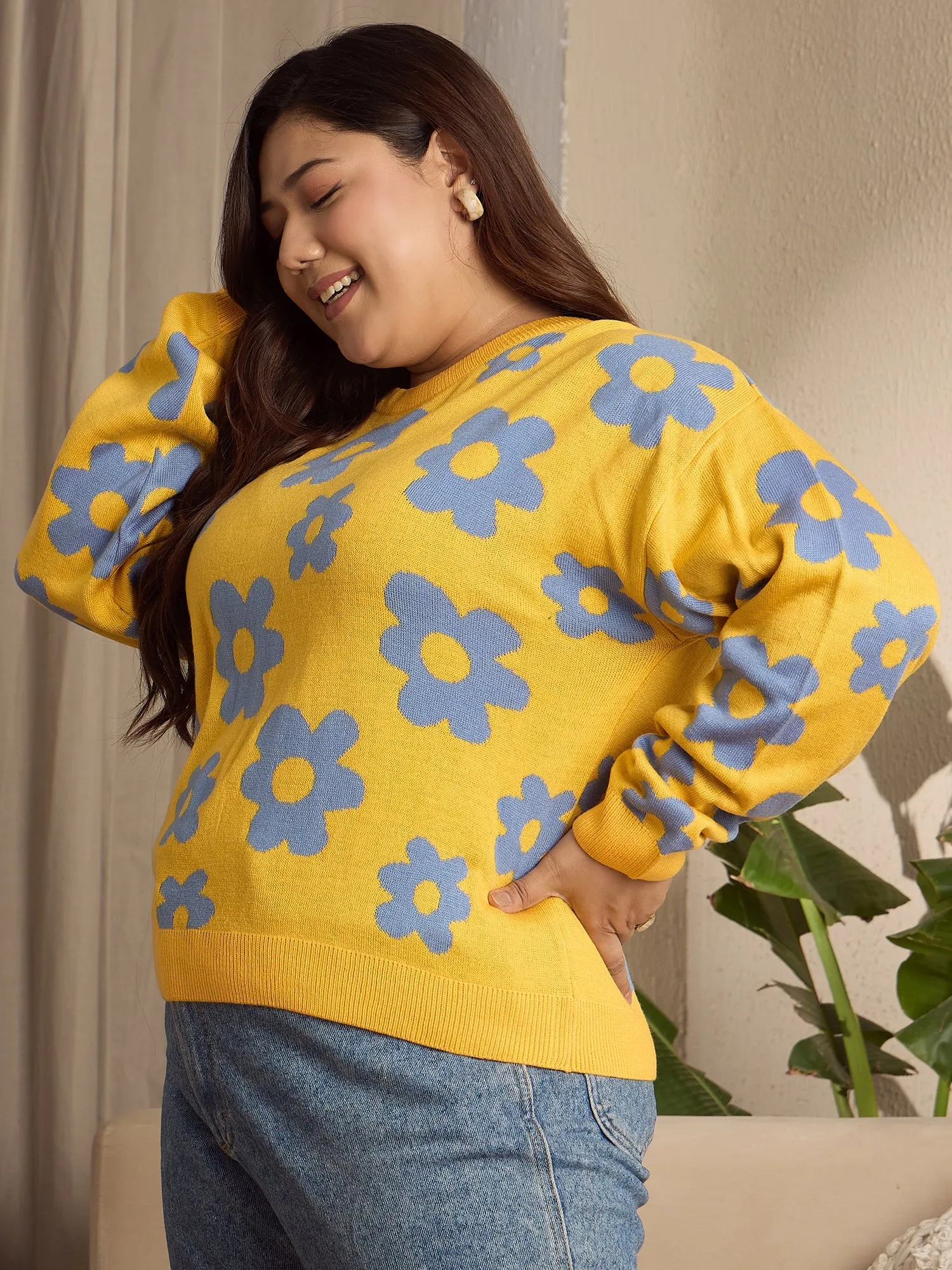 Berrylush Curve Women Yellow & Blue Floral Printed Round Neck Drop-Shoulder Sleeves Ribbed Hem Regular Sweater