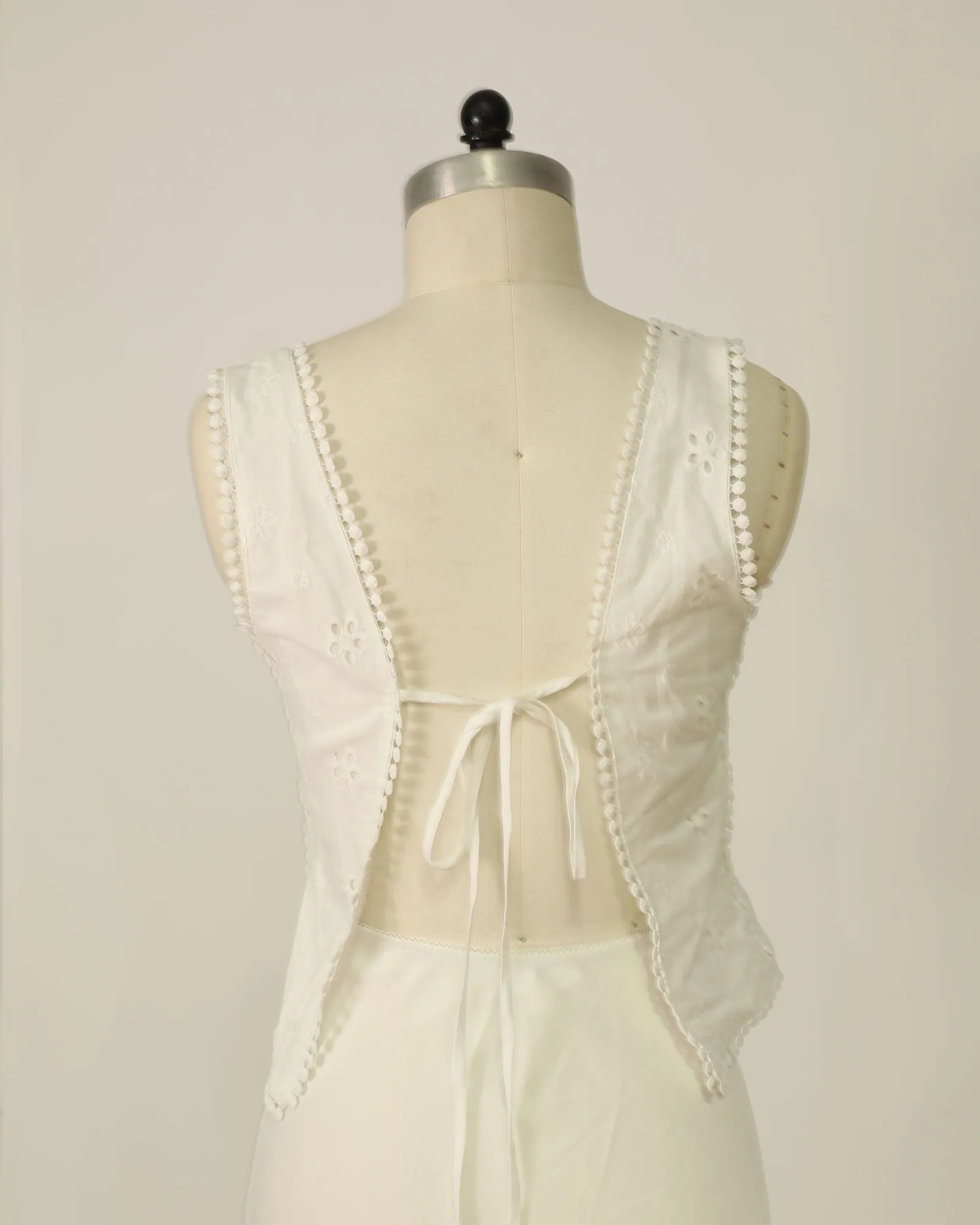 Broderie Top with Tie Back - White