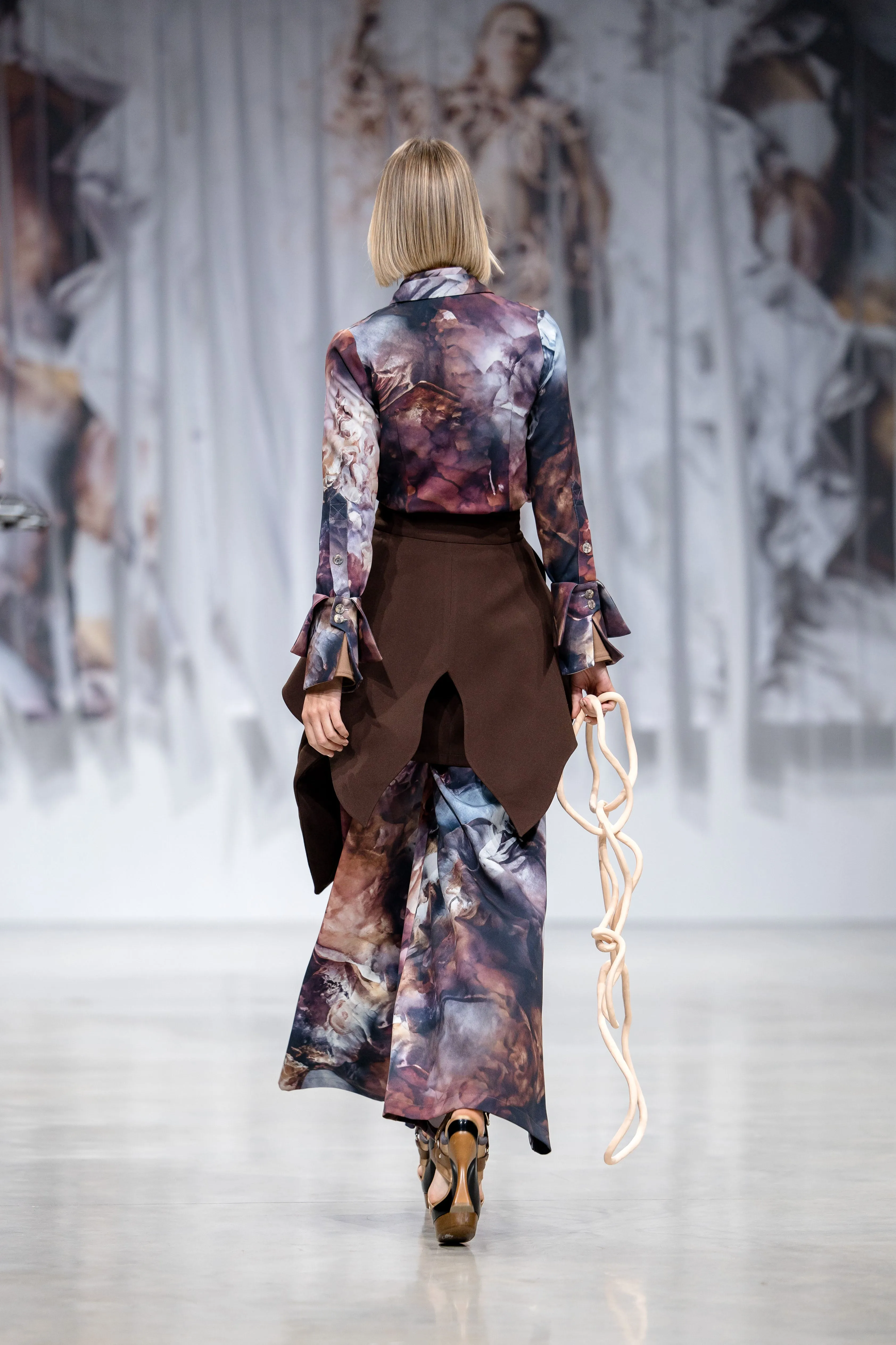 Co-Ord Set - Shirt And Wide-Leg Pants Abstract Print Brown