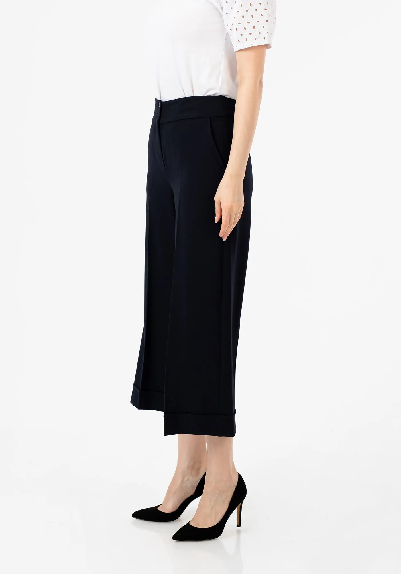 G-Line Wide Leg Cropped Pants