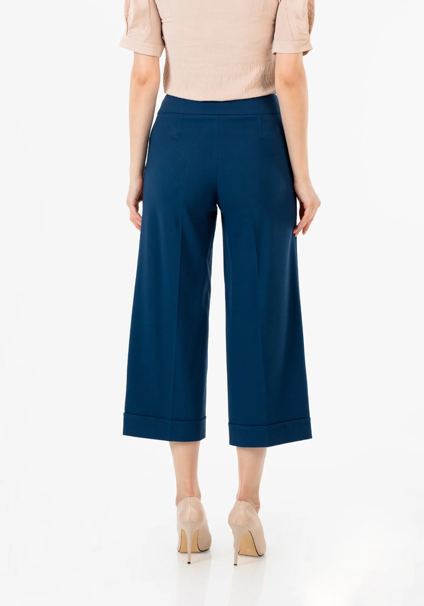 G-Line Wide Leg Cropped Pants