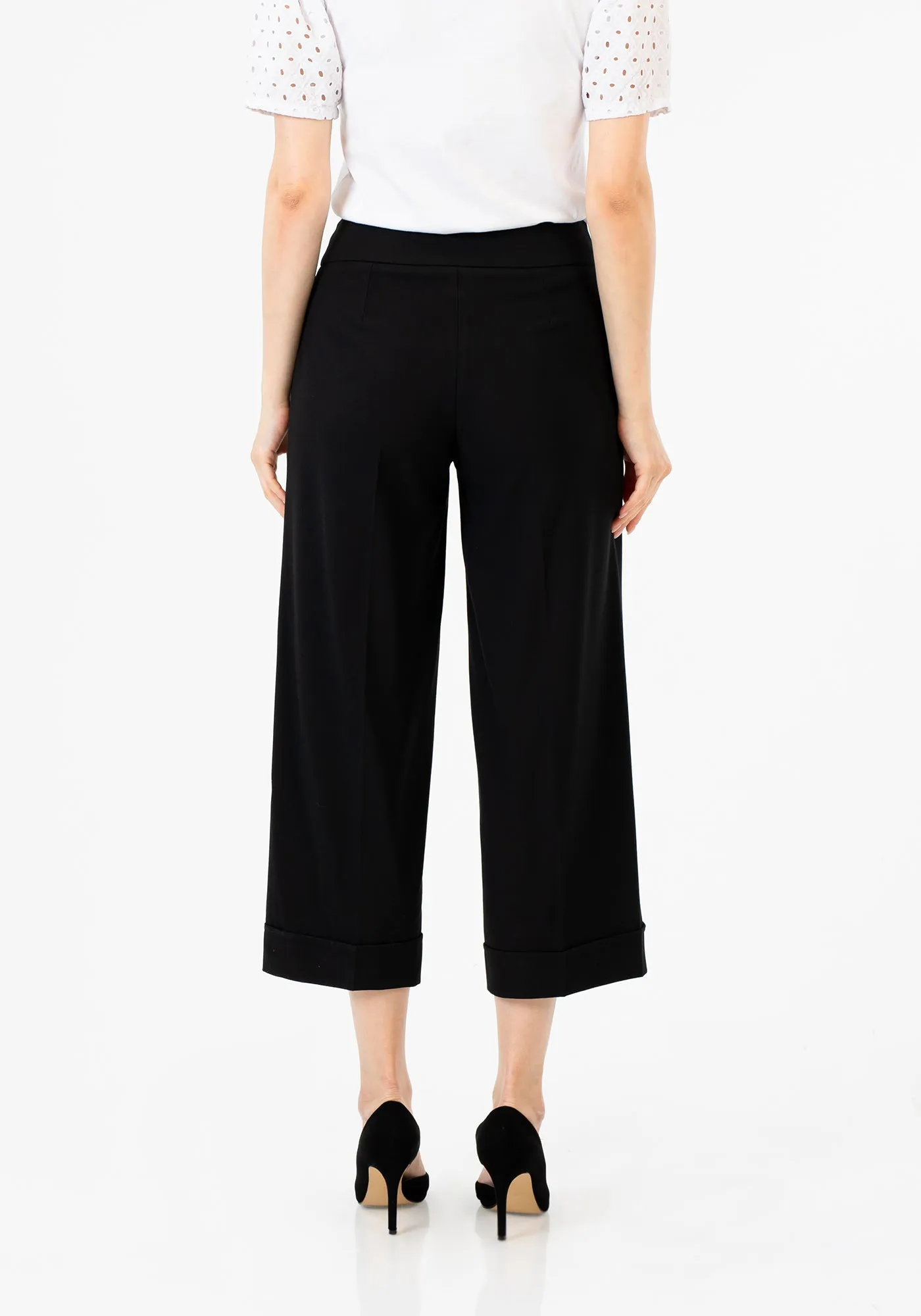 G-Line Wide Leg Cropped Pants