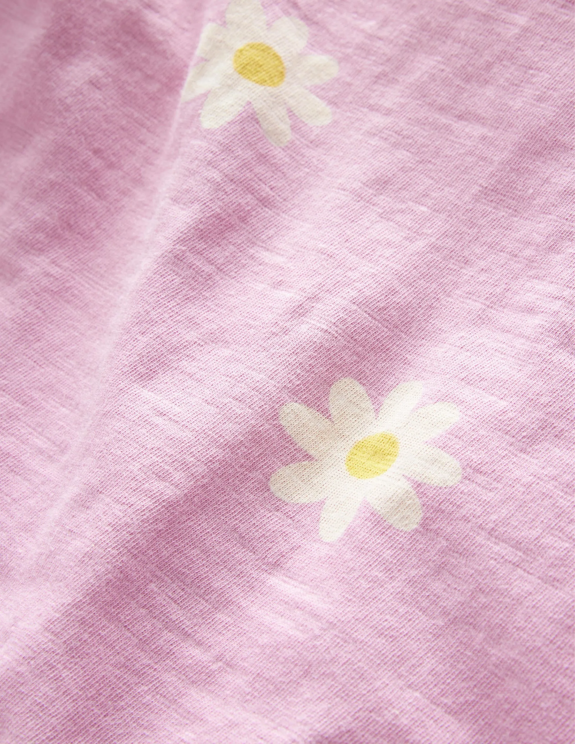 Relaxed T-shirt-Soft Lavender Daisies