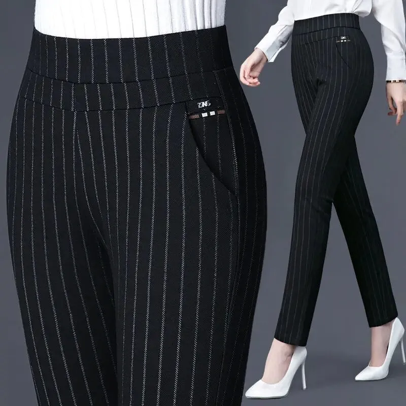 Women - Trousers - Stretch Fabric - Elegant and Comfortable Fit